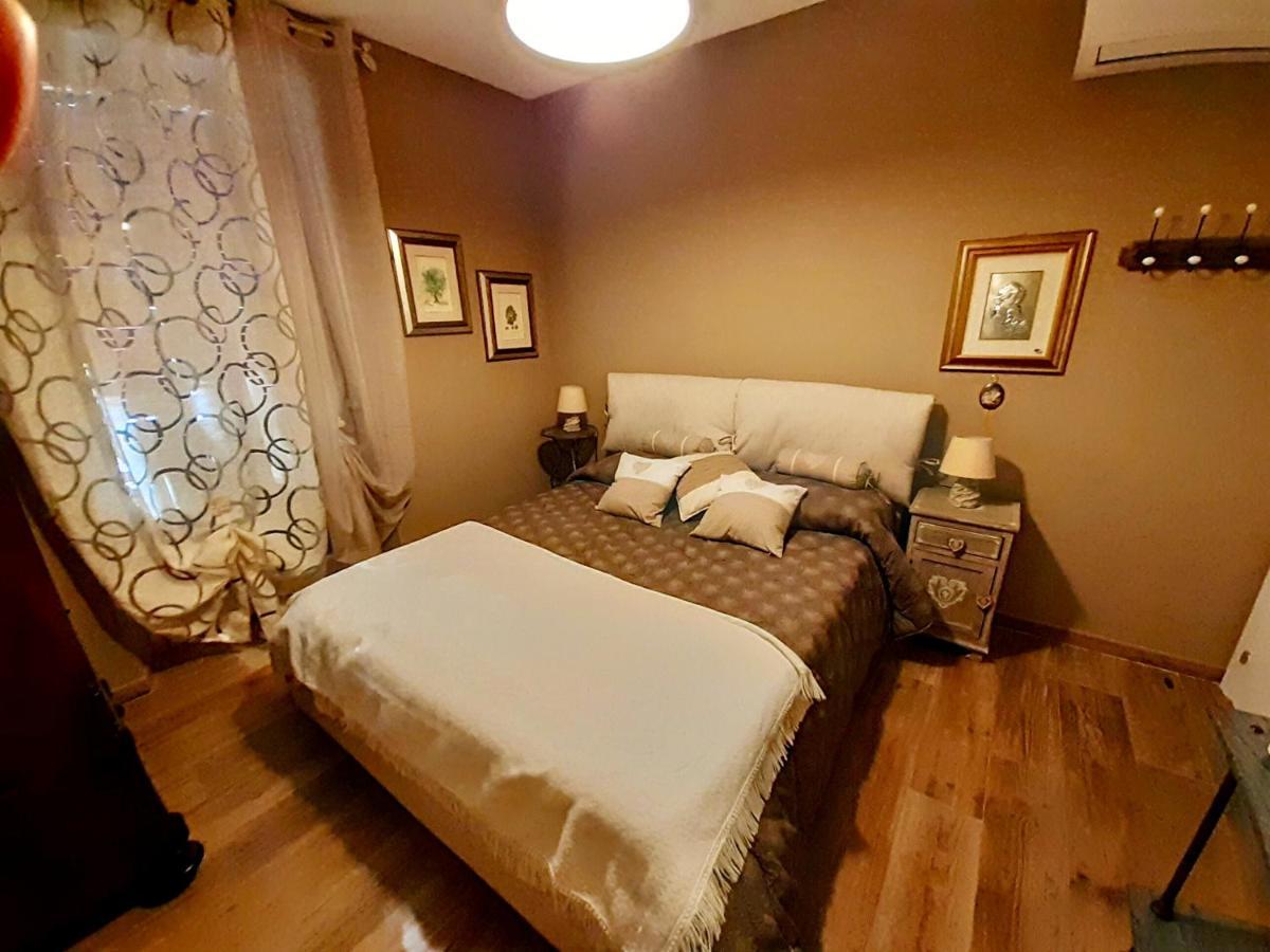 La Rosa Di Francesco Inn Valfabbrica Dış mekan fotoğraf